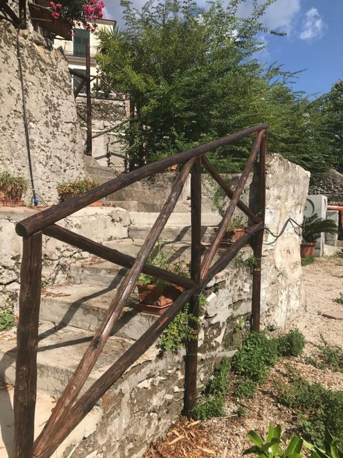 Le Due Porte Maiori Bagian luar foto
